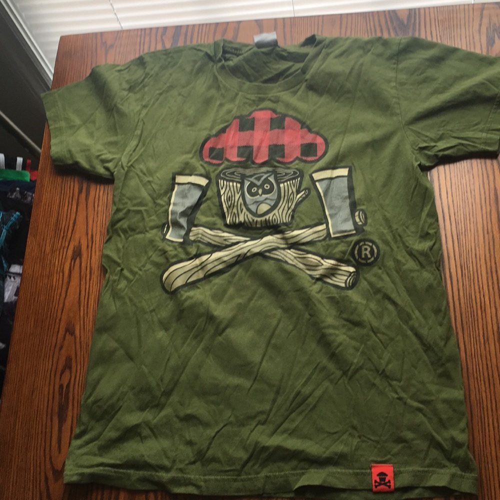 Johnny cupcakes T-shirt